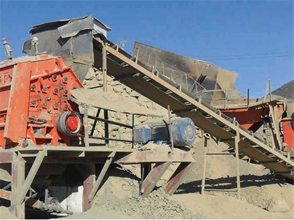 某老式未满足环保标准砂石厂一角 某老式未满足环保标准砂石厂一角