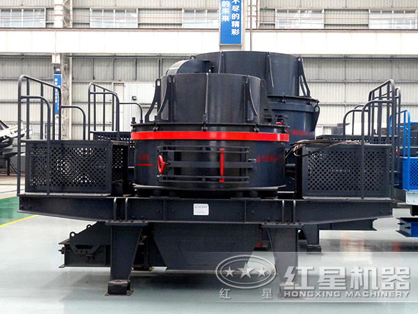 420tph砸石机:制砂机 420tph砸石机:制砂机
