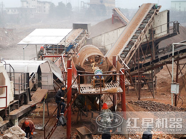 湖南某建筑垃圾破碎现场 湖南某建筑垃圾破碎现场