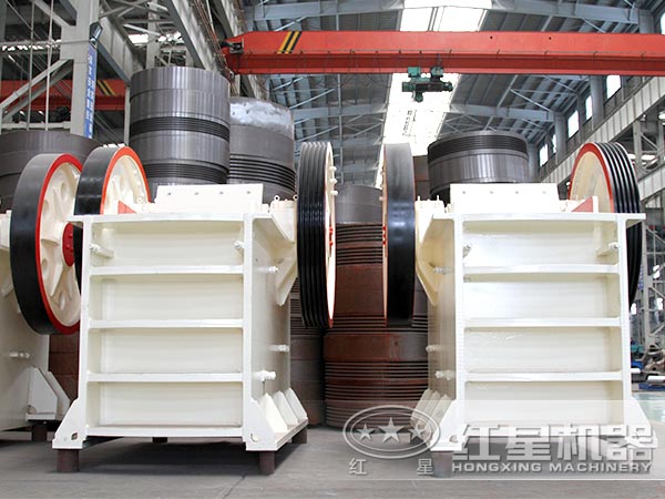 ��Ǧ�����������