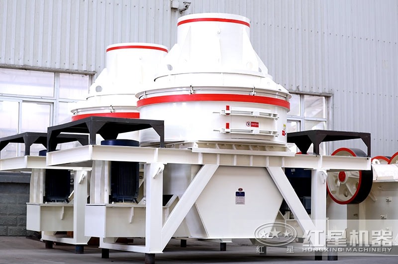 直通冲击式制砂机,体积小,重量轻,功耗小 直通冲击式制砂机,体积小,重量轻,功耗小