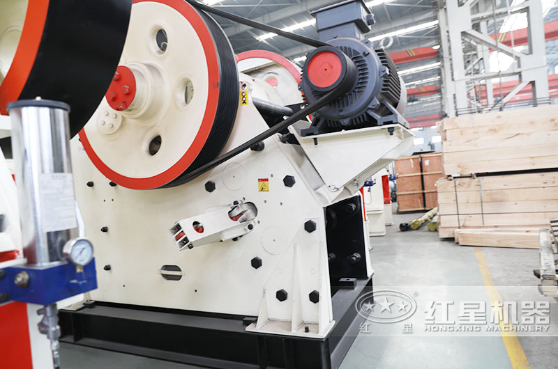 石头粗碎加工专用-颚式破碎机