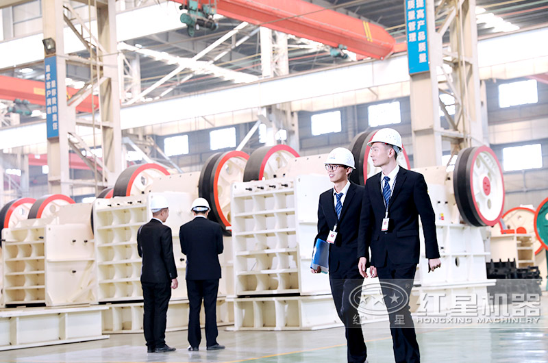 颚式破碎机 颚式破碎机