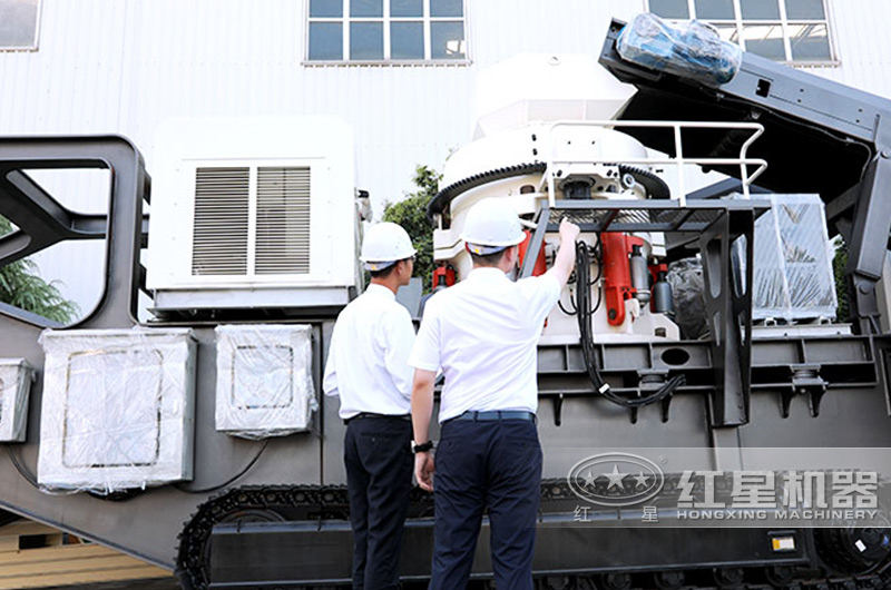 时产200-300吨青石移动磕石子机现场咨询 时产200-300吨青石移动磕石子机现场咨询