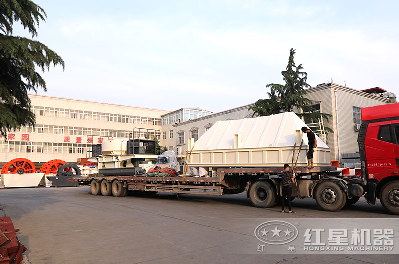 时产300吨的制砂设备发货 时产300吨的制砂设备发货