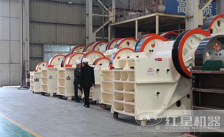 鄂式破碎机 鄂式破碎机