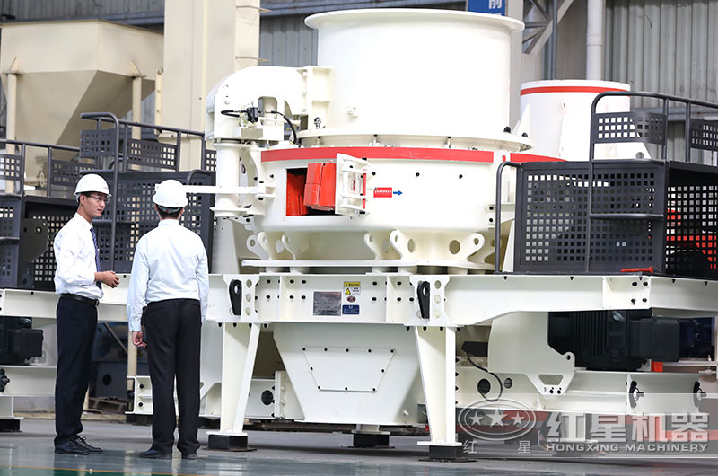 客户到车间考察,打开设备查看 客户到车间考察,打开设备查看