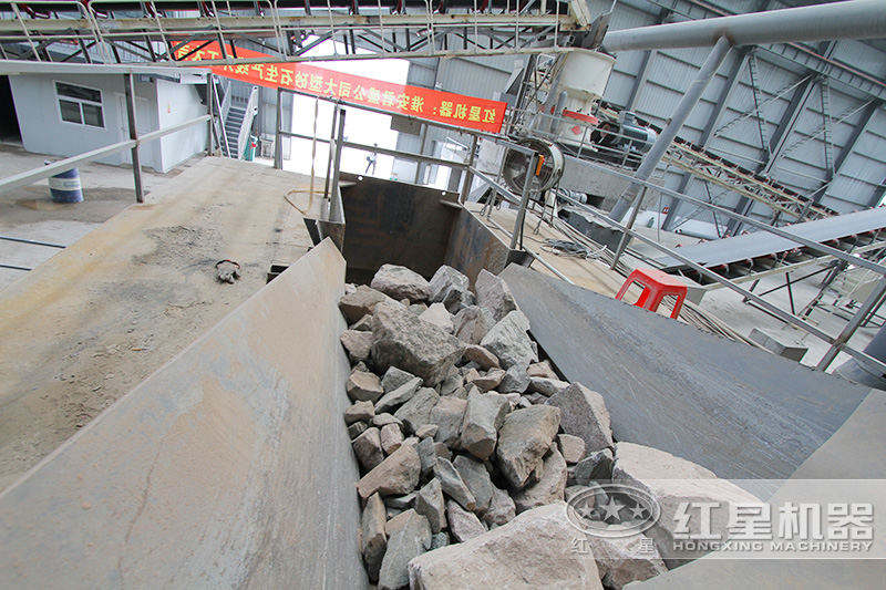 石头破碎加工图 石头破碎加工图