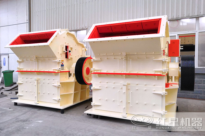 1414箱式破碎机设备实拍图 1414箱式破碎机设备实拍图