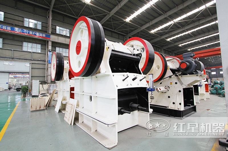 鄂式破碎机 鄂式破碎机