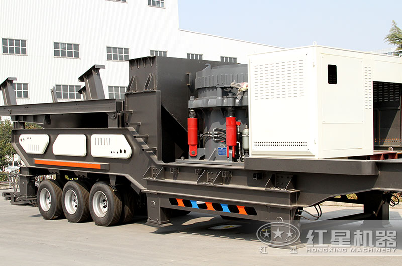 轮胎式移动破碎站(圆锥破) 轮胎式移动破碎站(圆锥破)