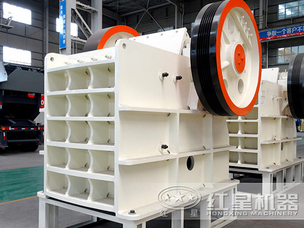 �ʽ�����