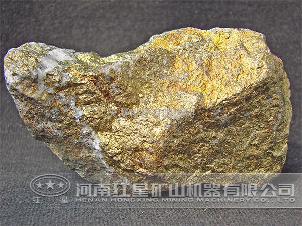 ͭ������