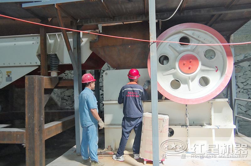 河北时产300吨鄂破生产线现场 河北时产300吨鄂破生产线现场