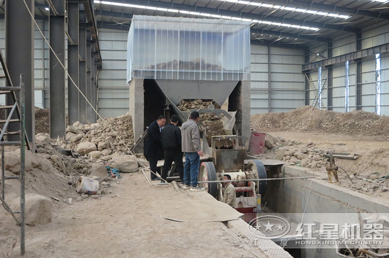 �ʽ�����