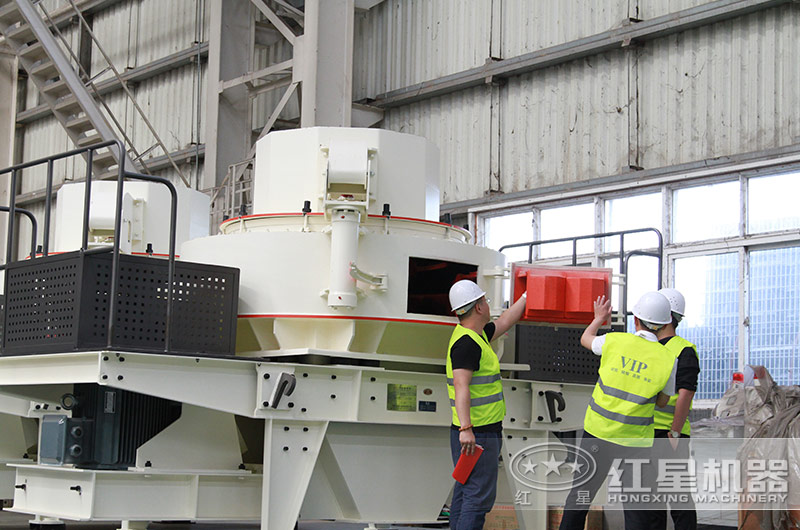 客户来厂参观河卵石制砂机设备 客户来厂参观河卵石制砂机设备