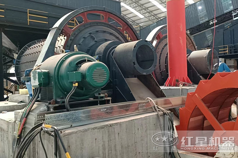 ��ĥ����ɰ�ֳ�