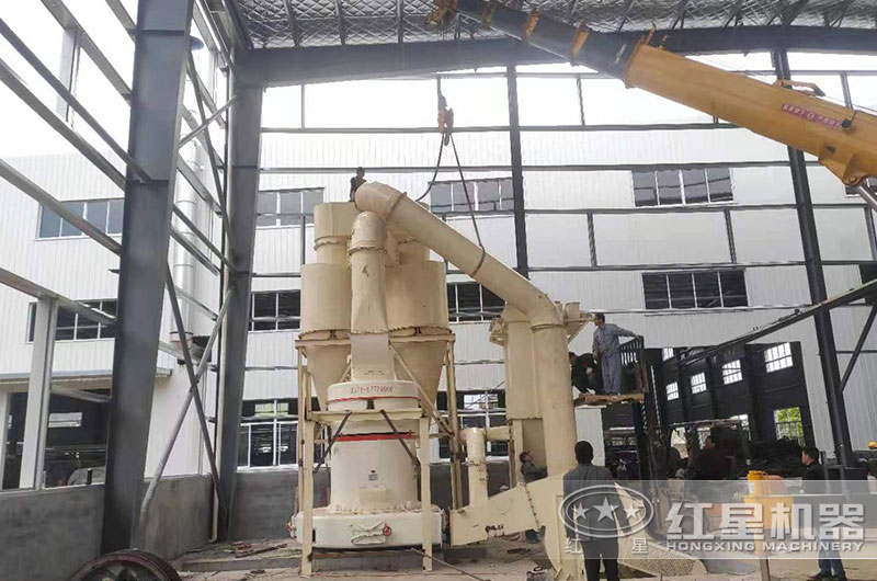 石灰石磨粉设备安装搭建现场 石灰石磨粉设备安装搭建现场